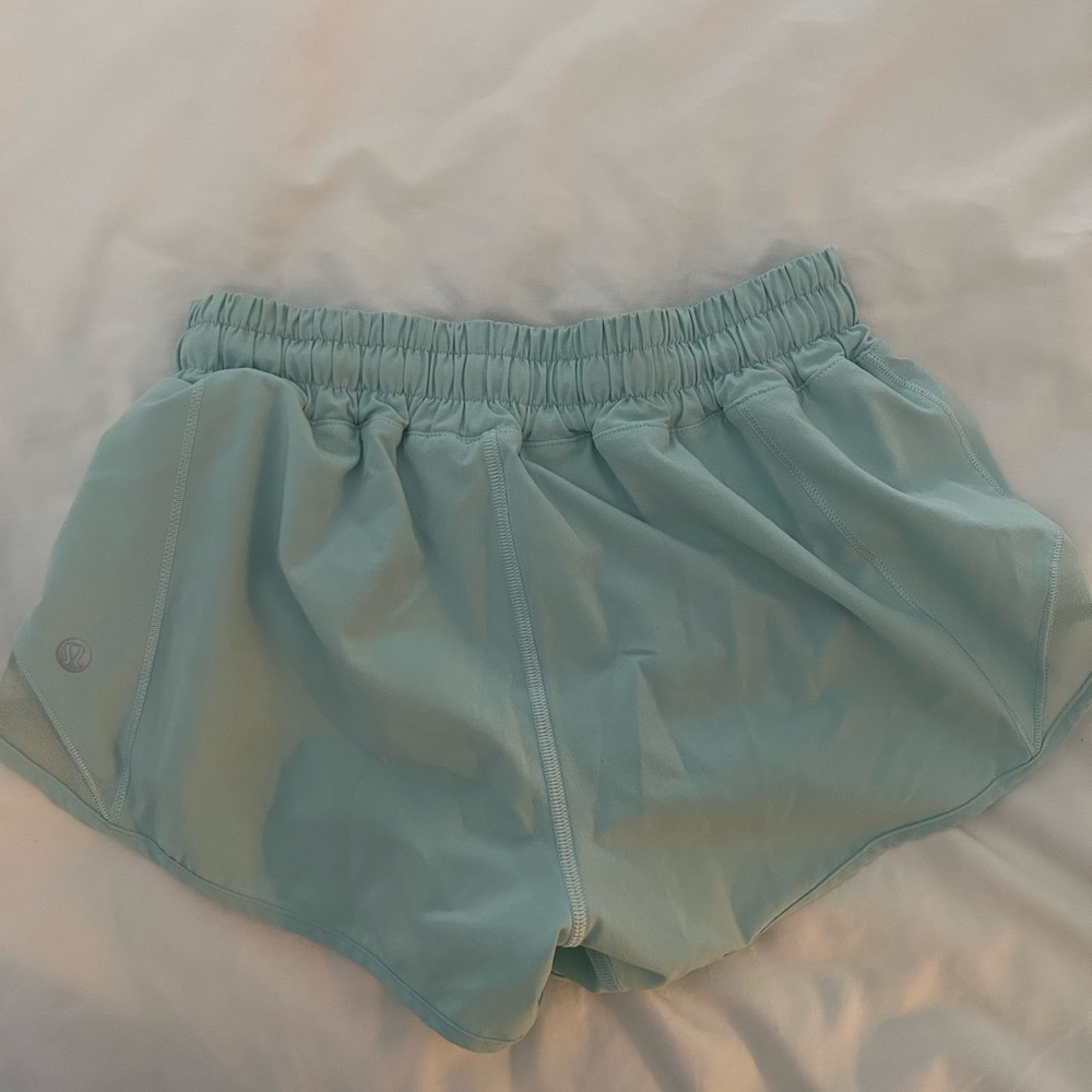 BLUE HOTTY HOT SHORTS 2.5 SIZE 4
